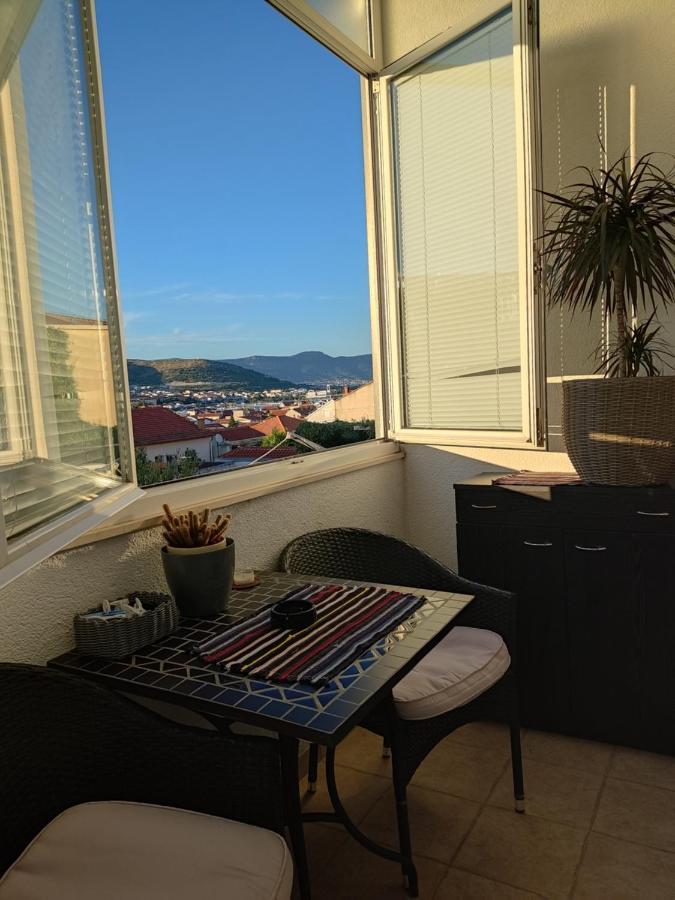 Leona Apartment Trogir Exterior photo